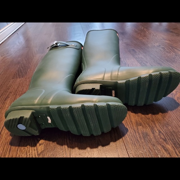 Green Hunter Rainboots - Picture 4 of 4